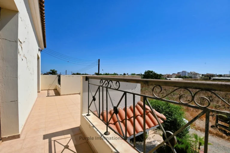 Cheap Houses and Villas for Sale Famagusta up to 400000 euro