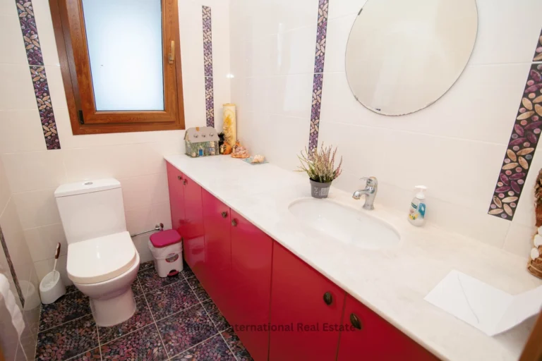 4 Bedroom House for Sale in Larnaca District