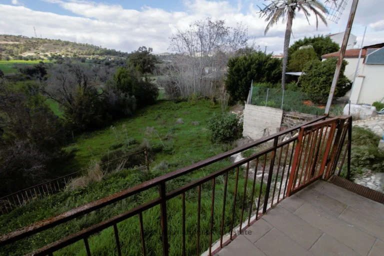 2 Bedroom House for Sale in Alethriko, Larnaca District