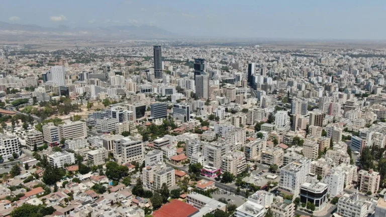 710m² Office for Sale in Agioi Omologites, Nicosia District