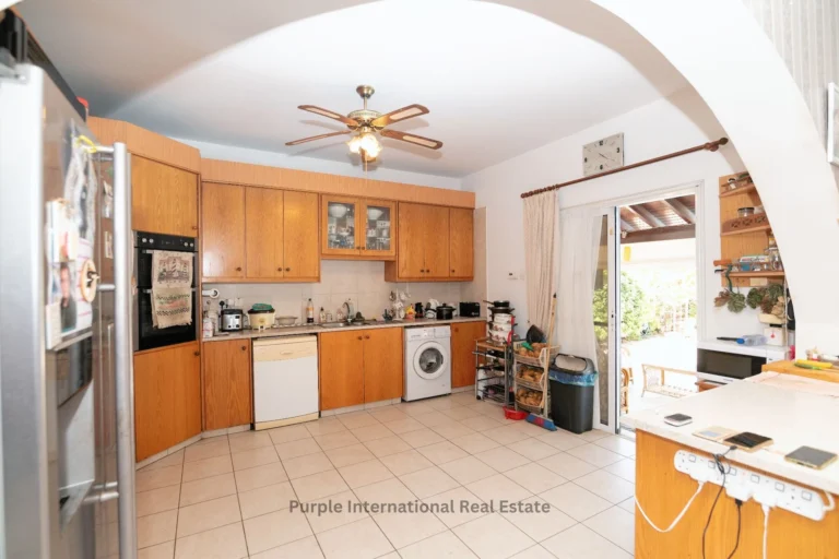 Cheap Houses and Villas for Sale Famagusta up to 400000 euro
