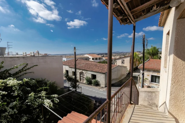 Cheap Houses and Villas for Sale Larnaca