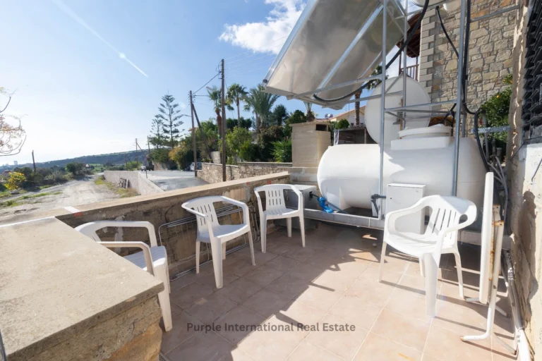 2 Bedroom House for Sale in Tochni, Larnaca District