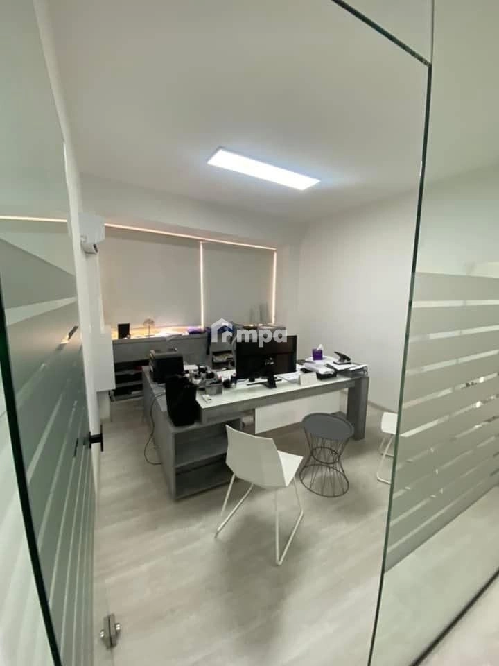 90m² Office for Rent in Nicosia District