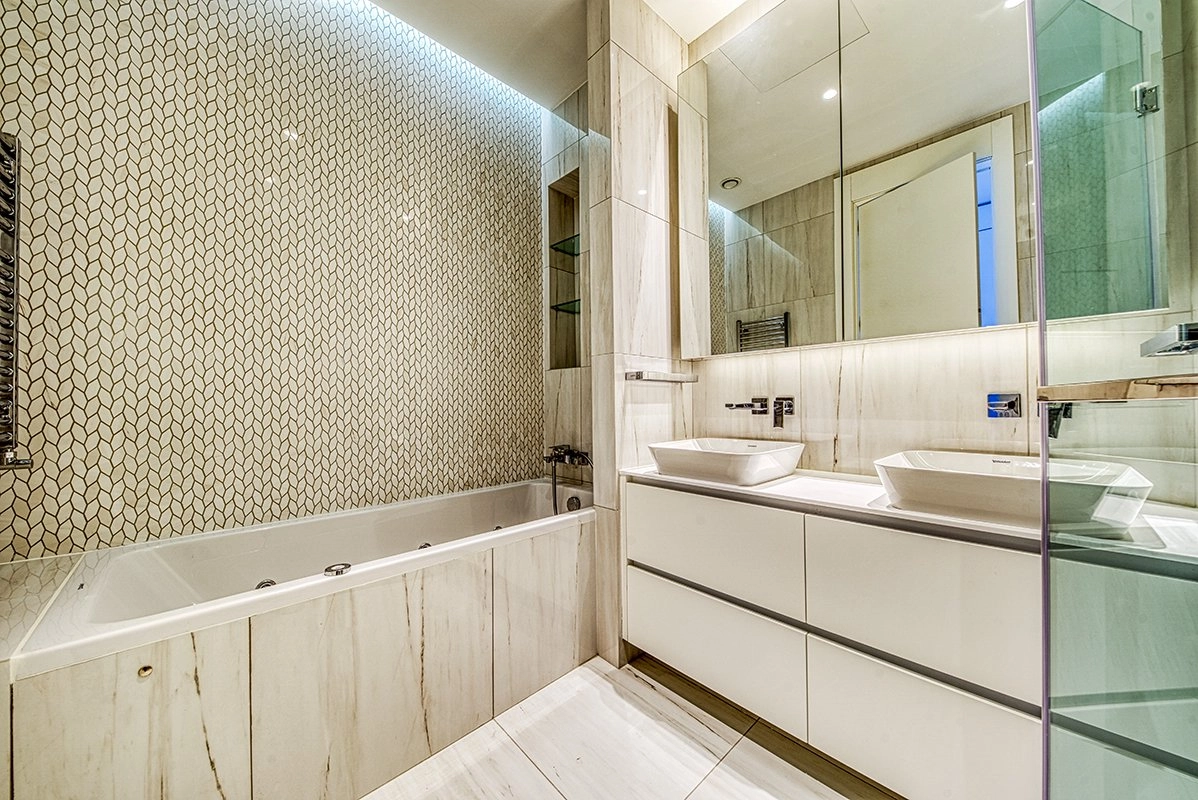 2 Bedroom Apartment for Rent in Potamos Germasogeias, Limassol District