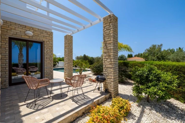 3 Bedroom House for Sale in Pegeia, Paphos District