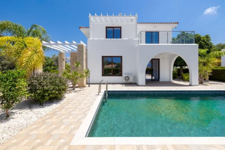 3 Bedroom House for Sale in Pegeia, Paphos District