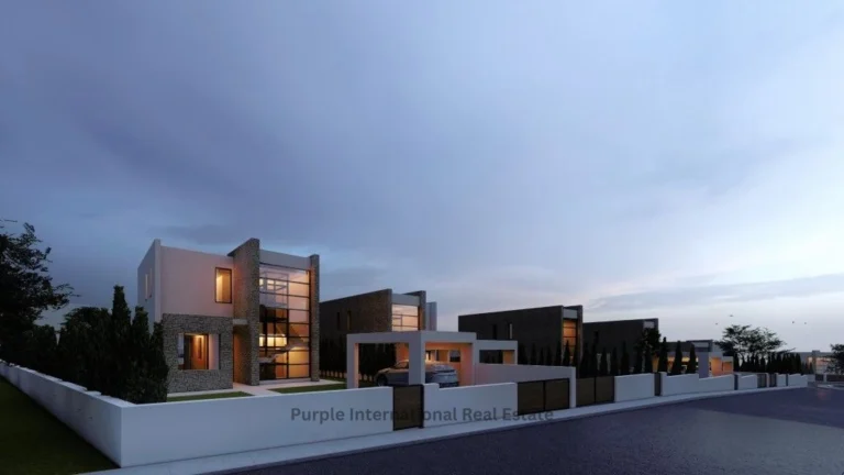 4 Bedroom House for Sale in Sea Caves, Paphos District