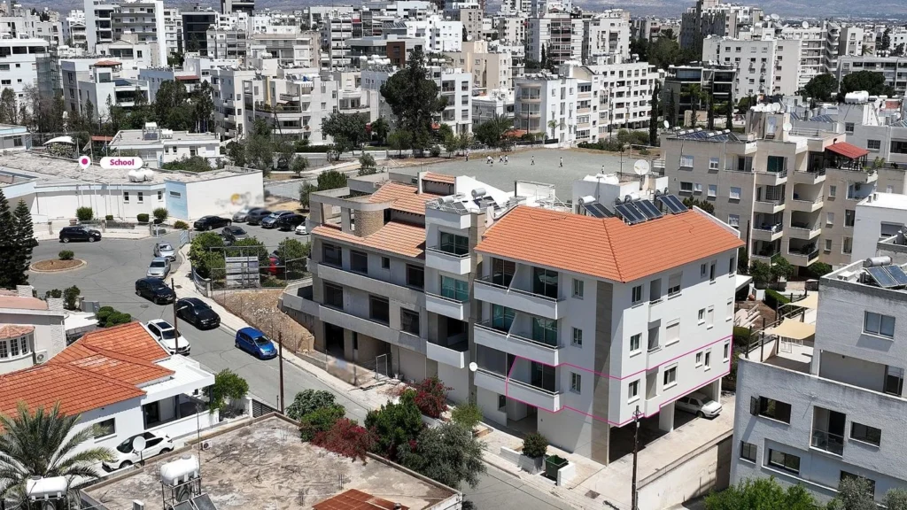 3 Bedroom Apartment for Sale in Strovolos, Nicosia District
