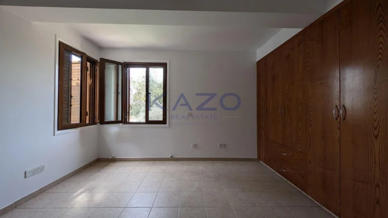 4 Bedroom House for Sale in Geri, Nicosia District