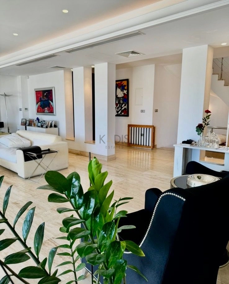 5 Bedroom House for Sale in Agios Tychonas, Limassol District