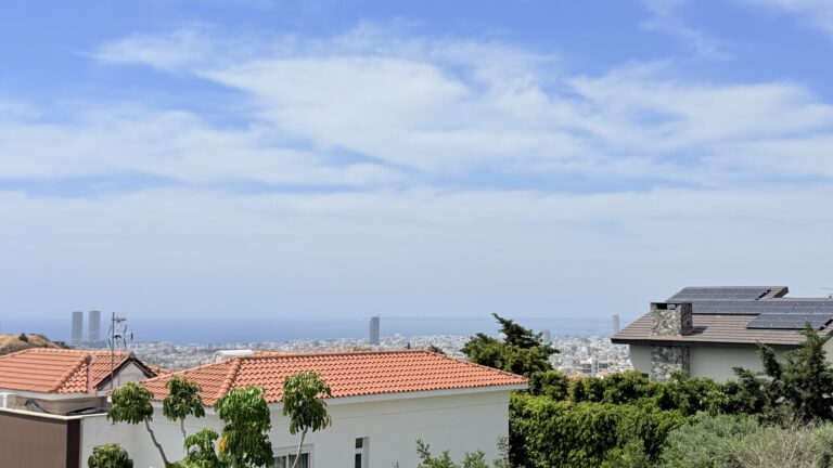 4 Bedroom House for Sale in Limassol – Agios Athanasios