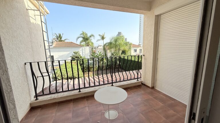 2 Bedroom House for Rent in Mouttagiaka Tourist Area, Limassol District
