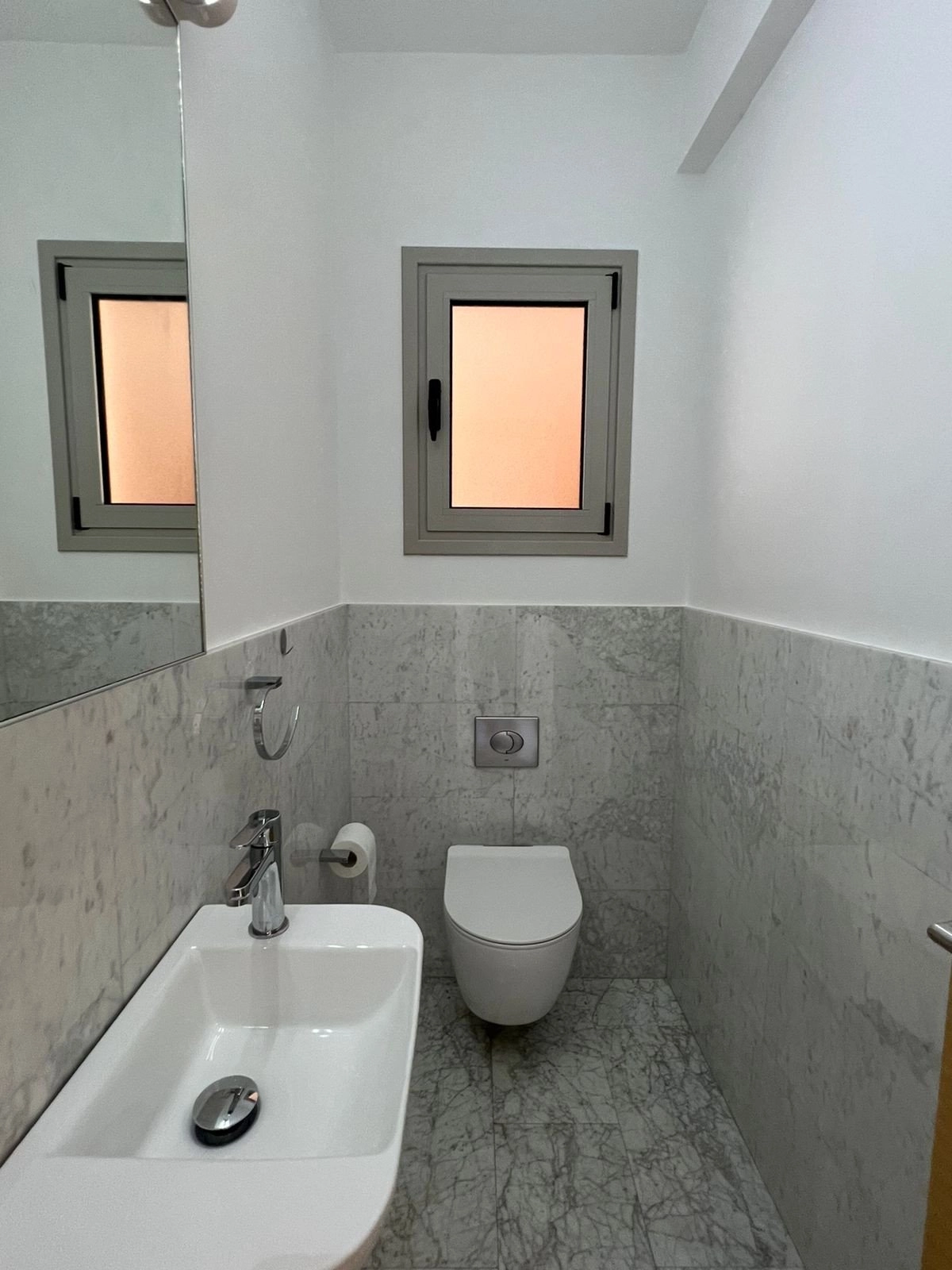 2 Bedroom Apartment for Sale in Amathounta, Limassol District