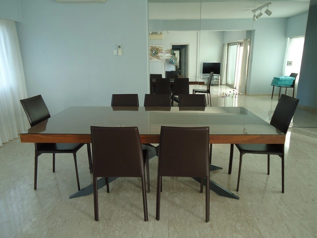 3 Bedroom Apartment for Sale in Agios Tychonas, Limassol District