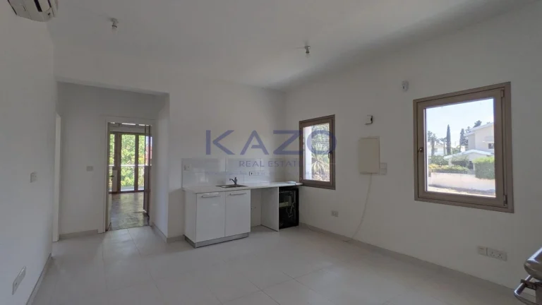 4 Bedroom House for Sale in Aglantzia, Nicosia District