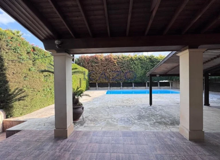 5 Bedroom House for Sale in Limassol – Kapsalos