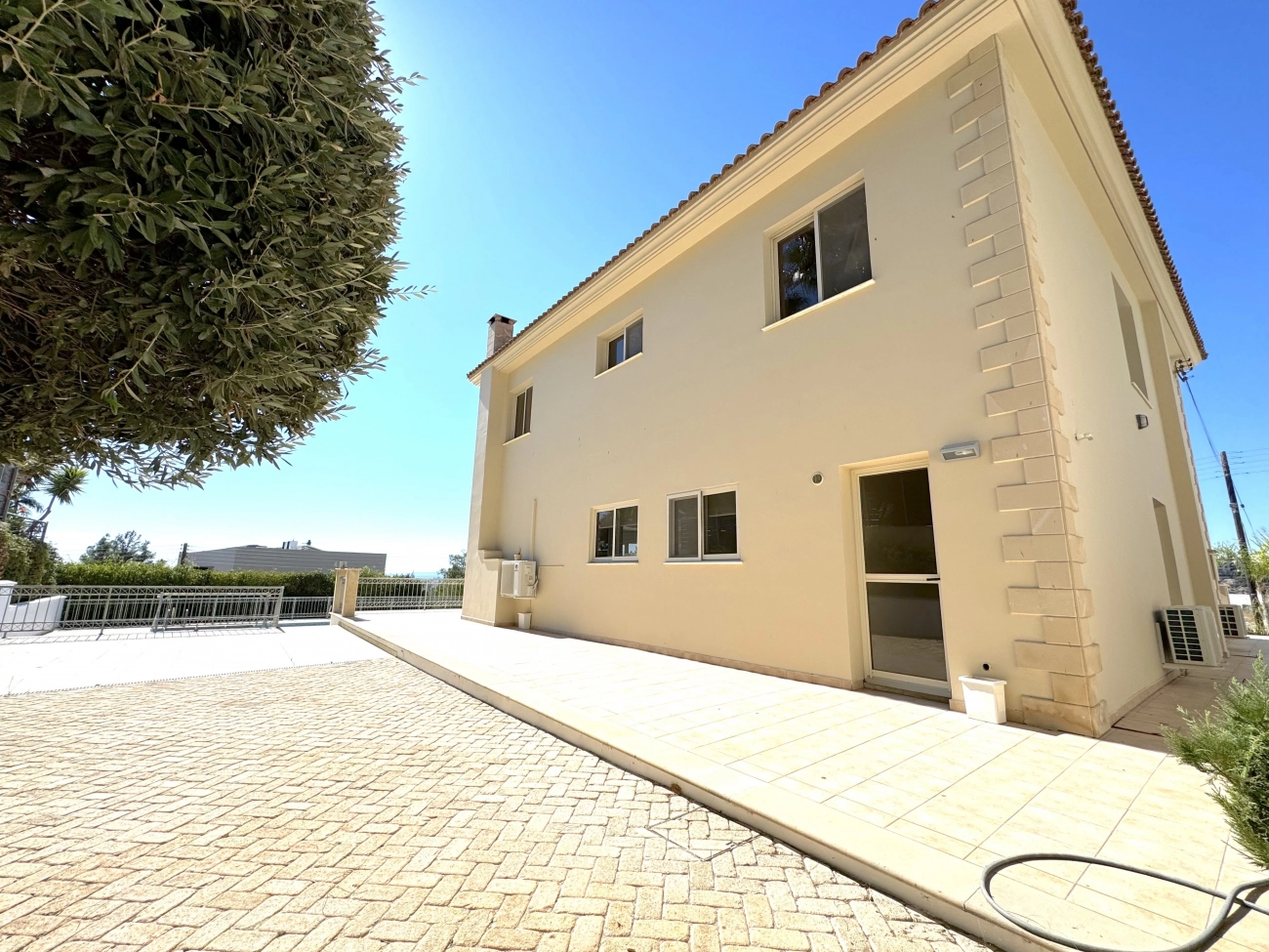 5 Bedroom House for Sale in Germasogeia, Limassol District