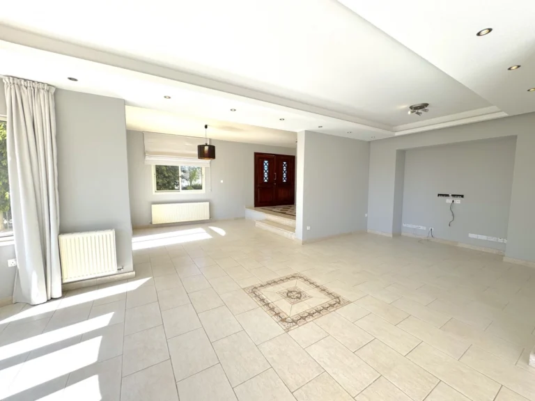 5 Bedroom House for Sale in Germasogeia, Limassol District