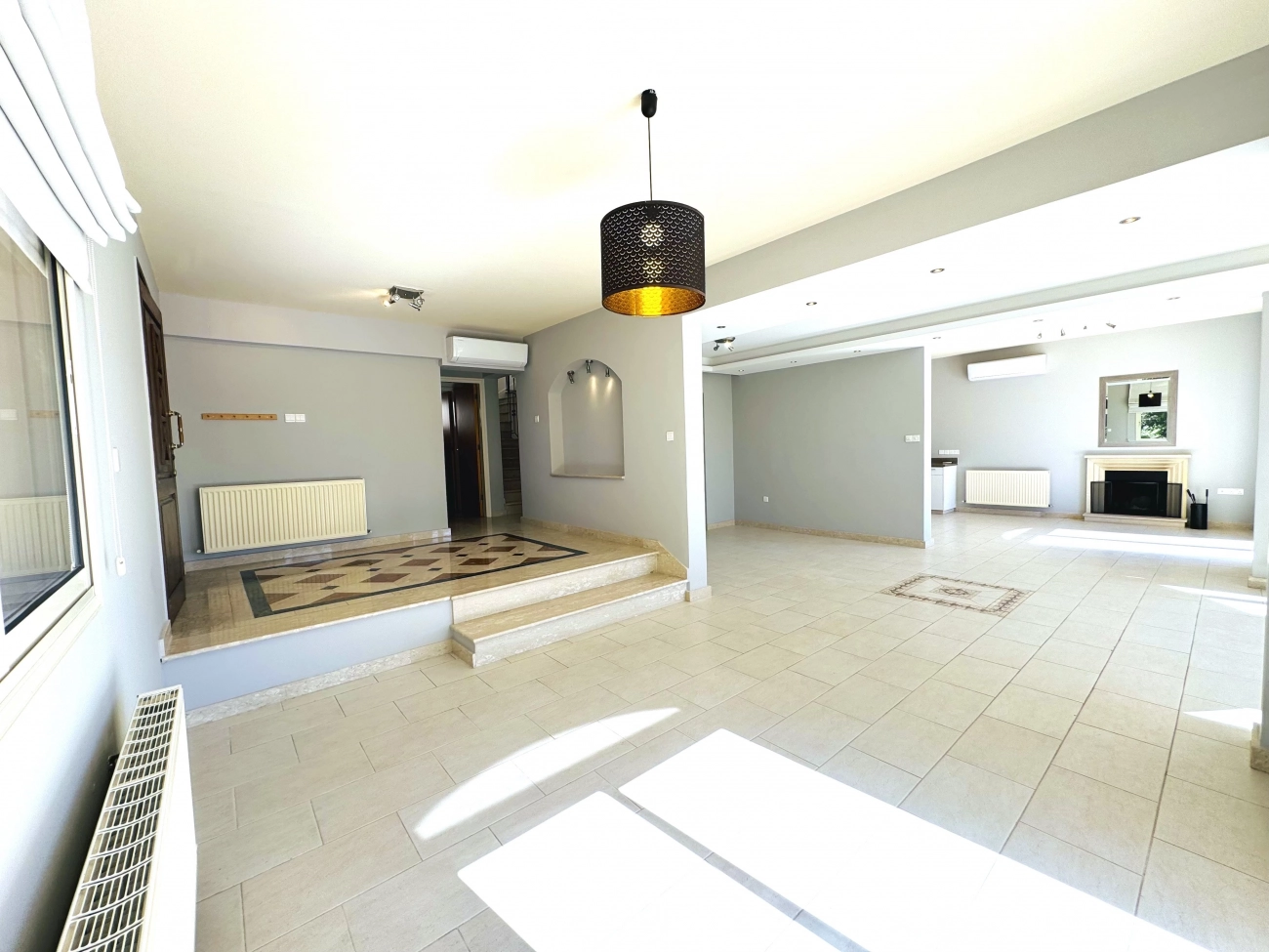 5 Bedroom House for Sale in Germasogeia, Limassol District
