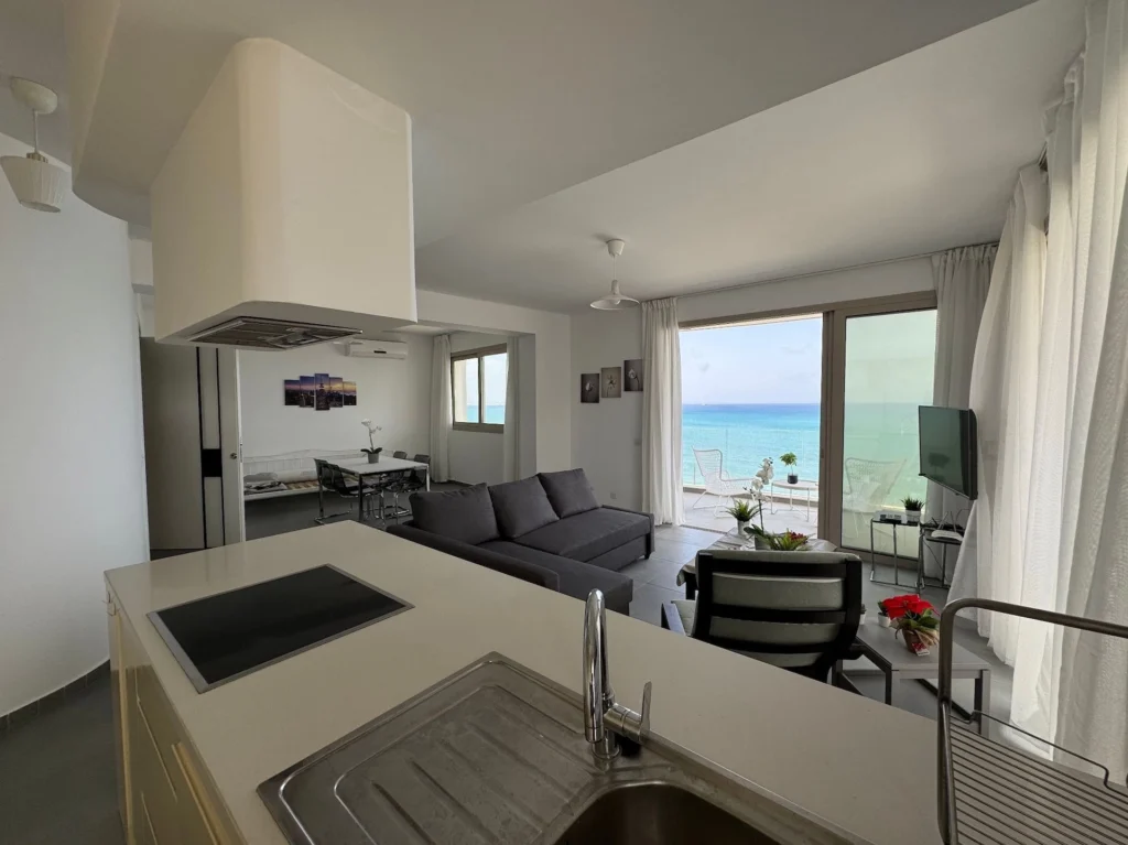 2 Bedroom Apartment for Sale in Larnaca – Makenzy