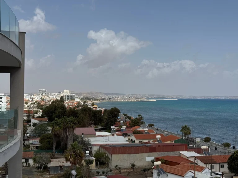 2 Bedroom Apartment for Sale in Larnaca – Makenzy