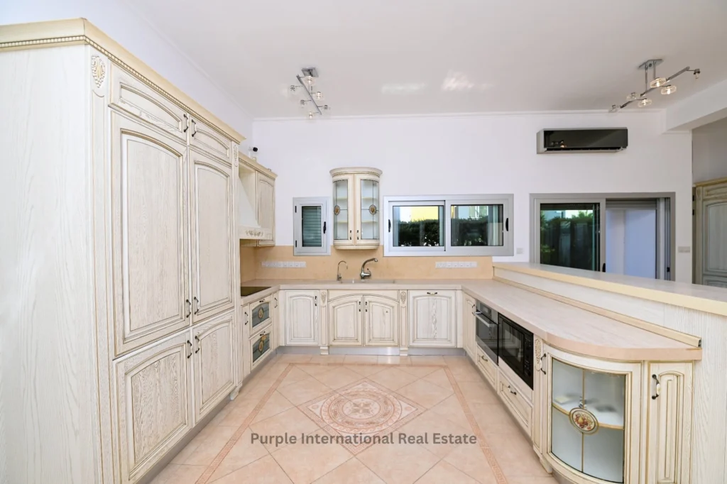 4 Bedroom House for Sale in Germasogeia, Limassol District