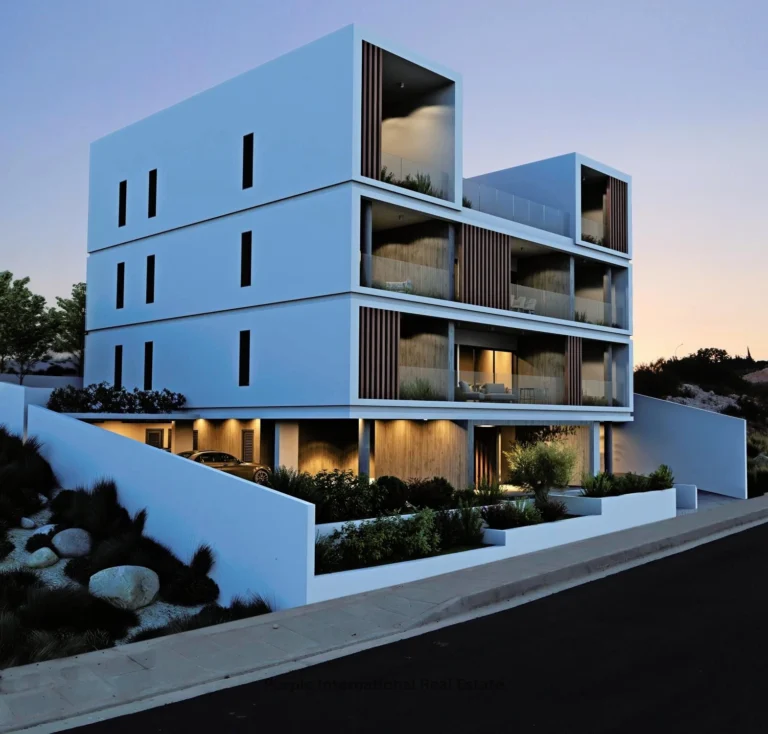 2 Bedroom Apartment for Sale in Germasogeia, Limassol District
