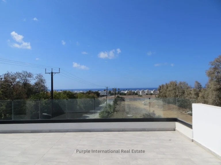 4 Bedroom House for Sale in Chlorakas, Paphos District