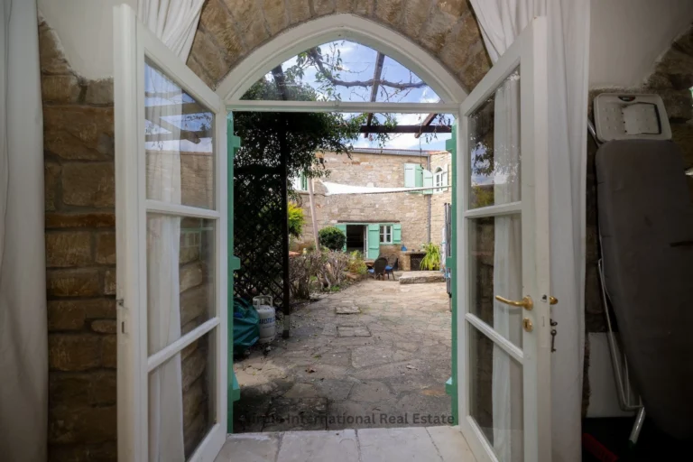 2 Bedroom House for Sale in Tochni, Larnaca District