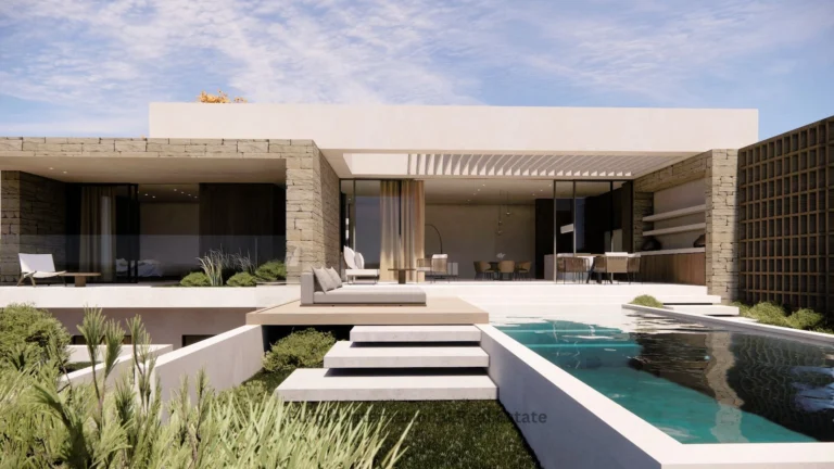 4 Bedroom House for Sale in Sea Caves, Paphos District