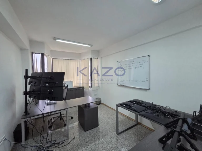 260m² Office for Rent in Limassol District