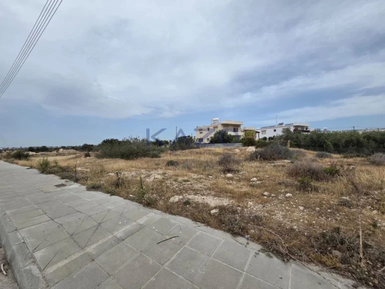 1,085m² Plot for Sale in Ypsonas, Limassol District