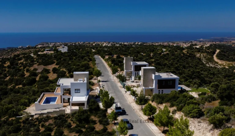 2 Bedroom House for Sale in Secret Valley, Paphos District