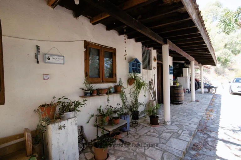 3 Bedroom House for Sale in Vavla, Larnaca District