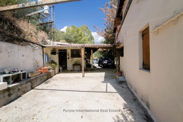 3 Bedroom House for Sale in Vavla, Larnaca District