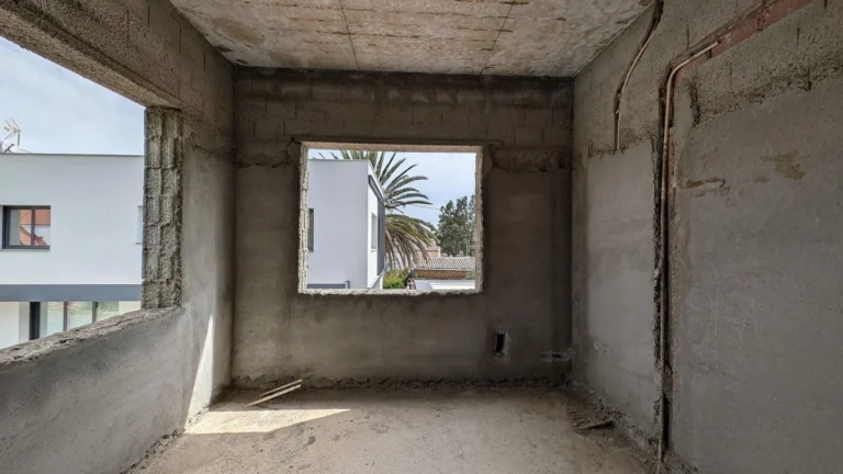 Cheap Houses and Villas for Sale Nicosia up to 100000 euro
