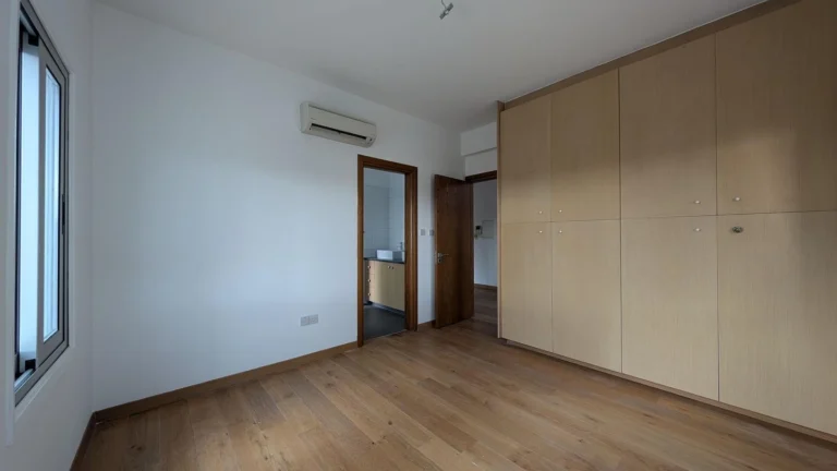 5 Bedroom House for Sale in Engomi, Nicosia District