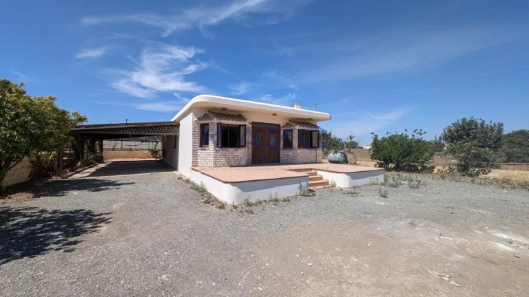 3 Bedroom House for Sale in Avgorou, Famagusta District