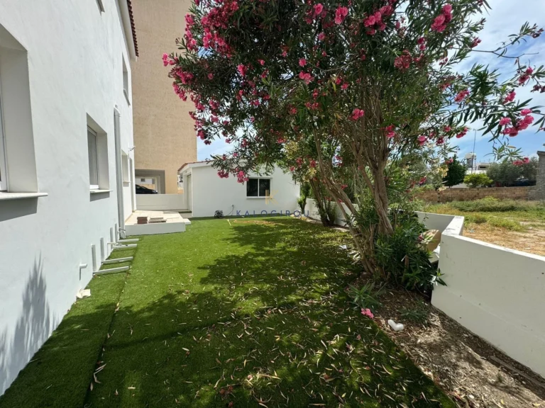 5 Bedroom House for Sale in Larnaca – Chrysopolitissa