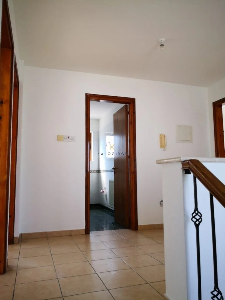 4 Bedroom House for Sale in Livadia Larnakas, Larnaca District