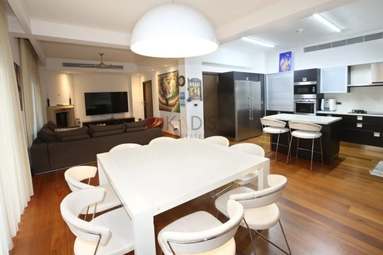 5 Bedroom House for Rent in Engomi, Nicosia District