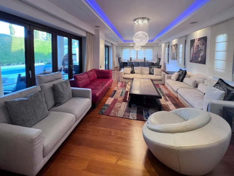 5 Bedroom House for Rent in Engomi, Nicosia District
