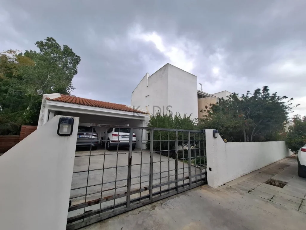 4 Bedroom House for Sale in Geri, Nicosia District