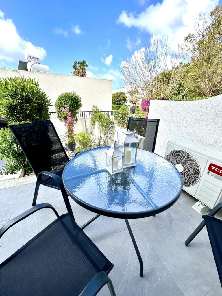 2 Bedroom Apartment for Sale in Paphos District