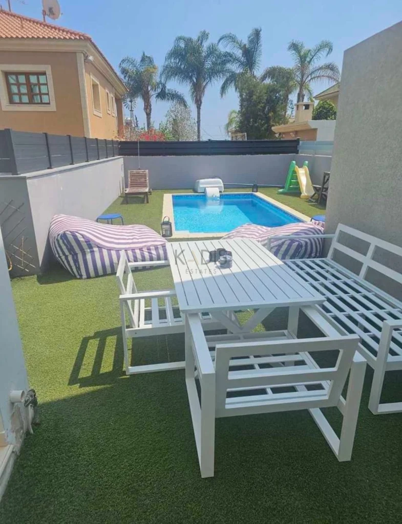3 Bedroom House for Sale in Limassol – Agios Athanasios