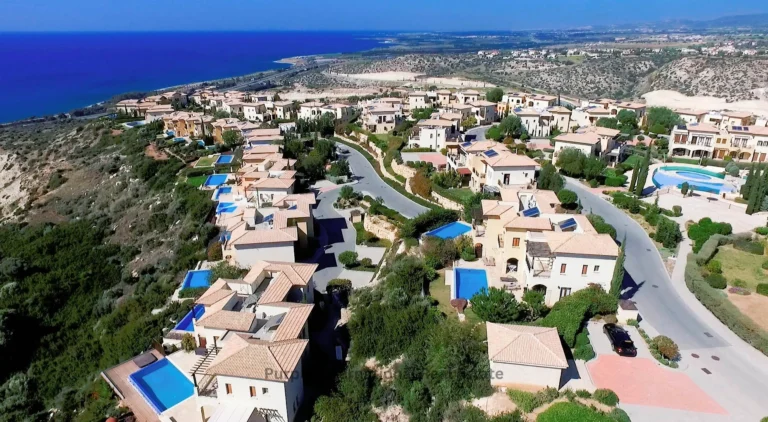 2 Bedroom Apartment for Sale in Aphrodite Hills, Paphos District