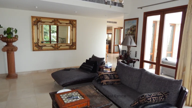 5 Bedroom House for Sale in Aphrodite Hills, Paphos District