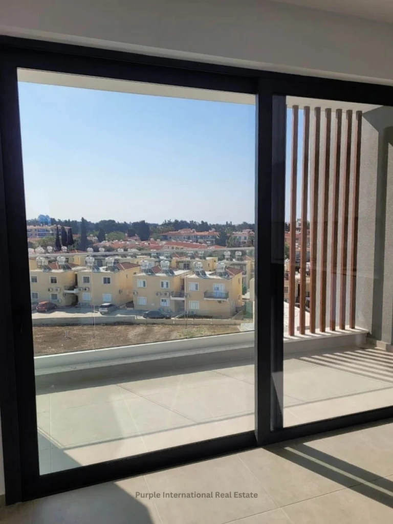 2 Bedroom Apartment for Sale in Paphos – Universal