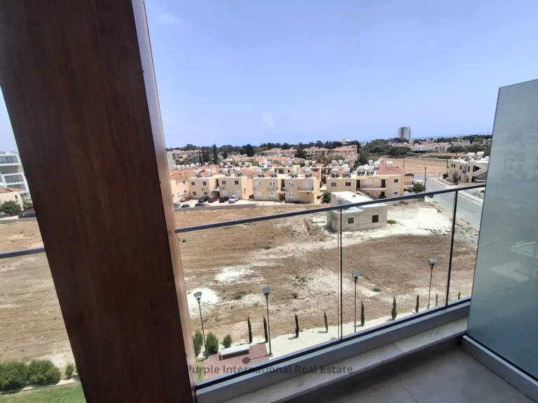 2 Bedroom Apartment for Sale in Paphos – Universal